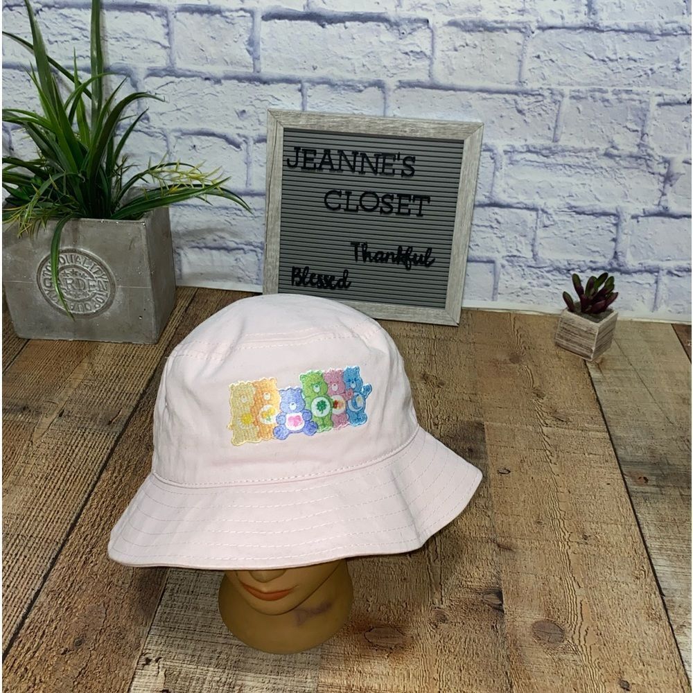 Carebears light pink bucket hat